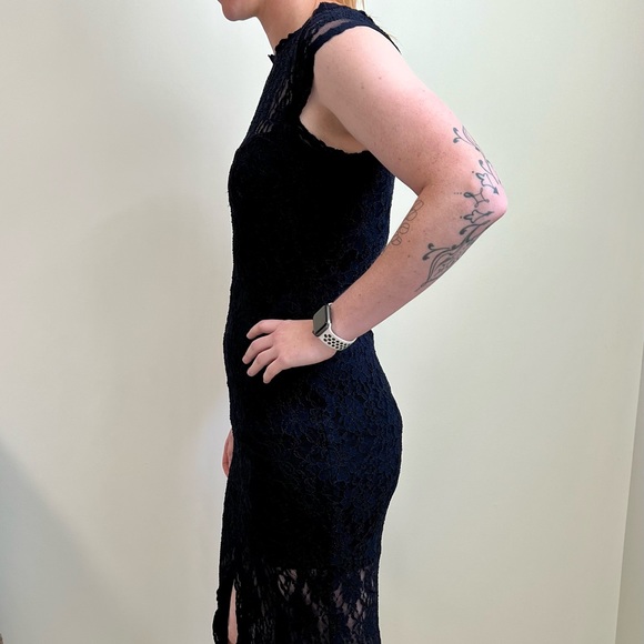 Lace Maxi Gown- Le Chateau - Picture 3 of 5